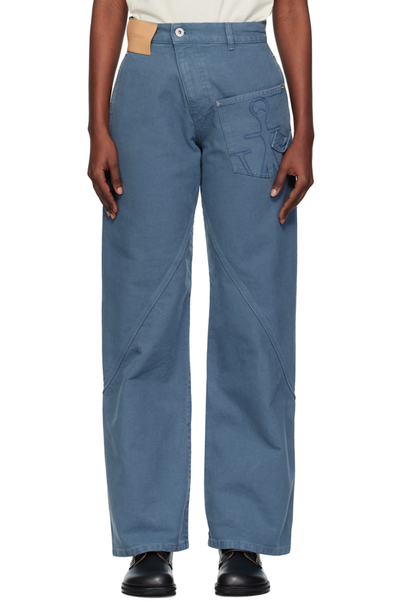 Cotton canvas trousers.

· Fading throughout
· Belt loops
· Five-pocket styling
· Zip fly
· Logo patch at front waistband
· Logo embroidered at front pocket
· Twisted inseams and outseams
· Hammer loop at outseam

Supplier color: Steel blue