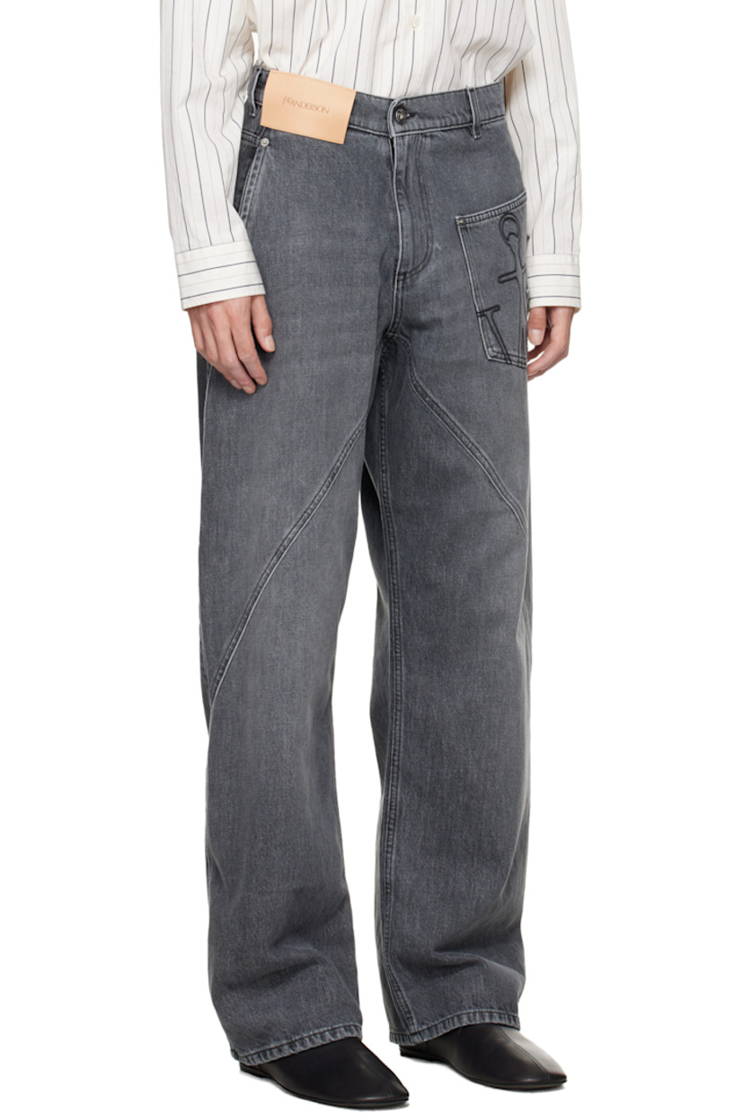 Non-stretch denim jeans.

· Fading and whiskering throughout
· Belt loops
· Five-pocket styling
· Zip fly
· Logo patch at front waistband
· Logo embroidered at front pocket
· Twisted inseams and outseams
· Hammer loop at outseam

Supplier color: Grey