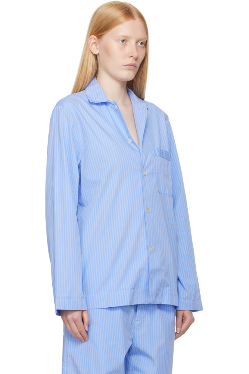 Lightweight organic cotton poplin pyjama shirt. Pinstripes throughout.

· Certified OEKO-TEX Standard 100
· Stonewashed
· Spread collar
· Button closure
· Patch pocket at chest
· French seams at interior
· Mother-of-pearl hardware

Supplier color: Pin stripes