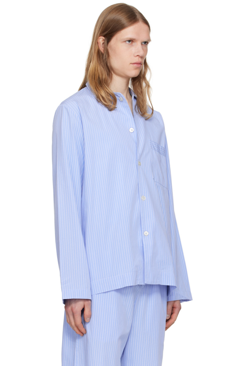Stonewashed lightweight organic cotton poplin pyjama shirt. Pinstripes throughout.

· Certified OEKO-TEX Standard 100
· Spread collar
· Button closure
· Patch pocket at chest
· French seams at interior
· Mother-of-pearl hardware

Supplier color: Pin stripes