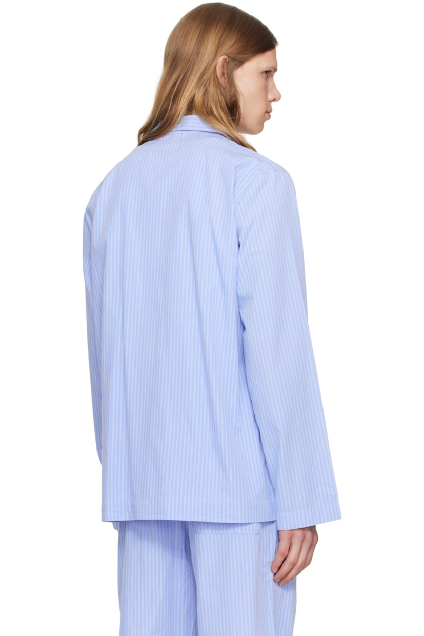 Stonewashed lightweight organic cotton poplin pyjama shirt. Pinstripes throughout.

· Certified OEKO-TEX Standard 100
· Spread collar
· Button closure
· Patch pocket at chest
· French seams at interior
· Mother-of-pearl hardware

Supplier color: Pin stripes