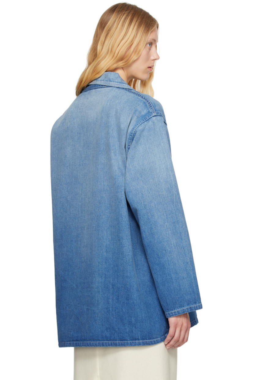 Non-stretch denim shirt. Fading throughout.

· Paneled construction 
· Spread collar
· Button fastening at open placket

Supplier color: Light indigo