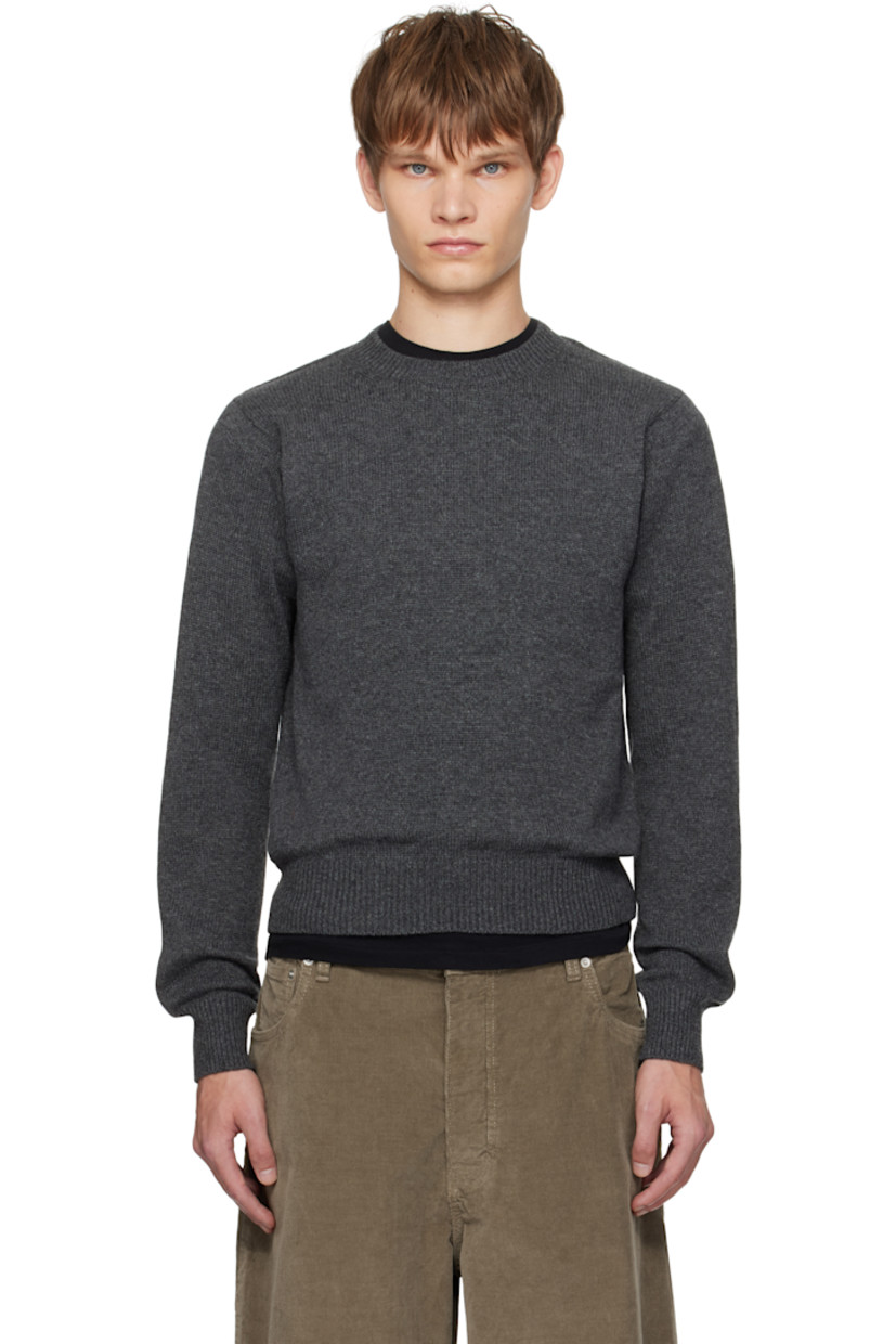 Lightweight knit cashmere sweater. Rib-knit crewneck, hem, and cuffs.

Supplier color: Charcoal