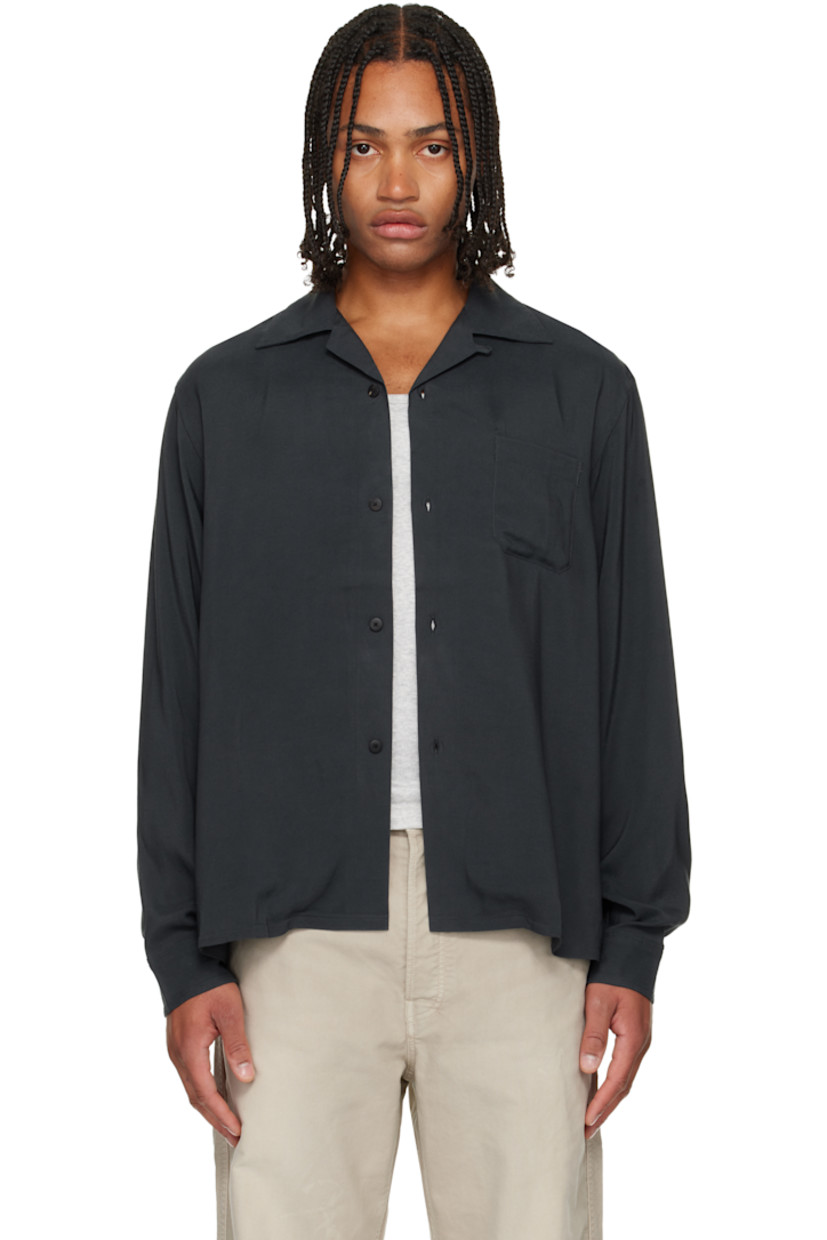 Rayon twill shirt. 

· Open spread collar
· Button closure
· Patch pocket at chest
· Buttoned barrel cuffs

Supplier color: Black