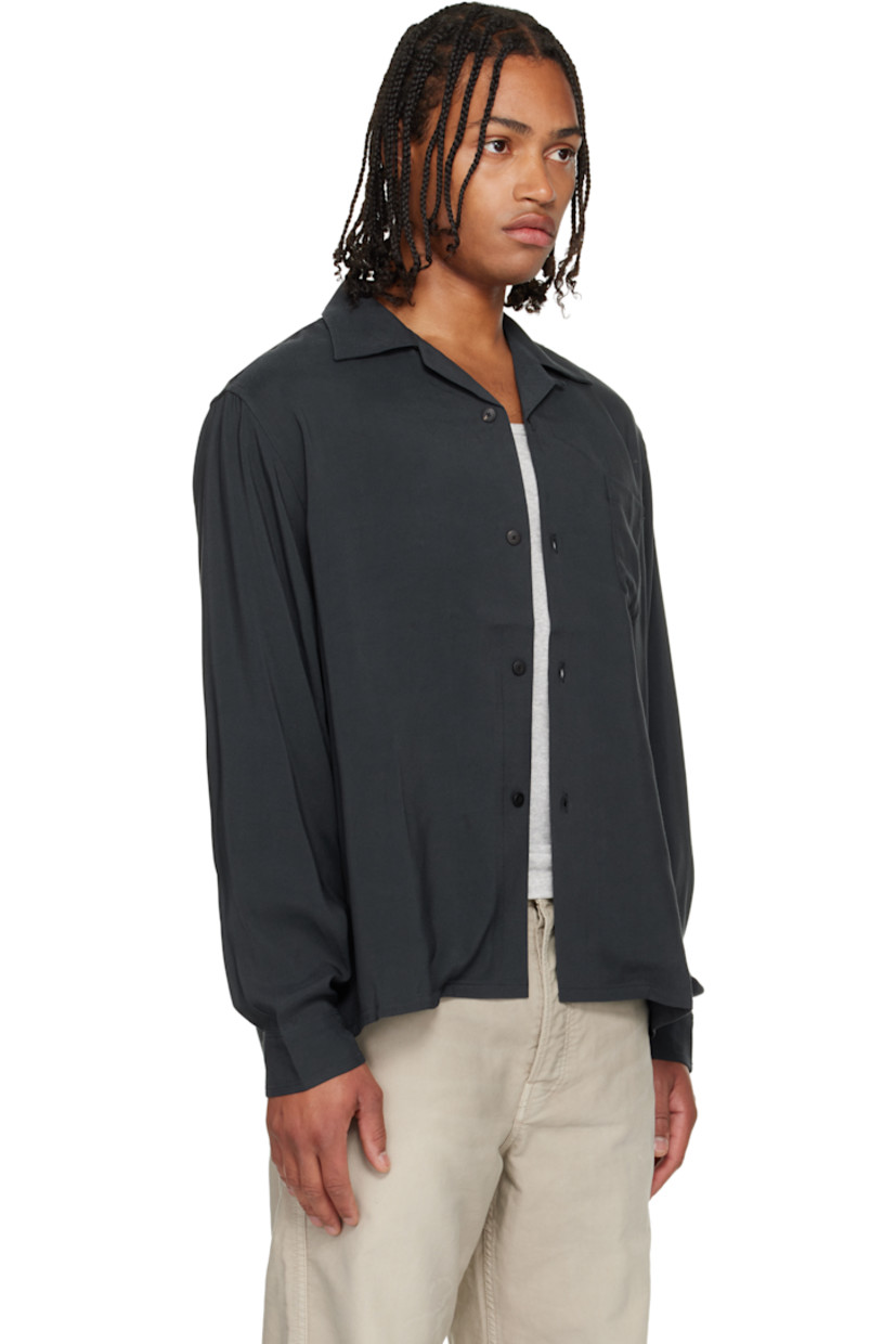 Rayon twill shirt. 

· Open spread collar
· Button closure
· Patch pocket at chest
· Buttoned barrel cuffs

Supplier color: Black