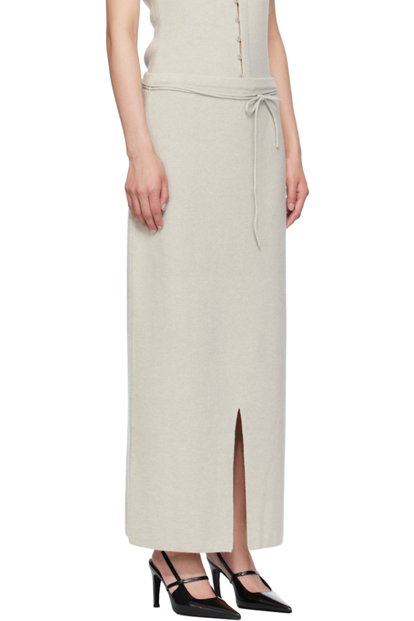 Brushed rib-knit wool-blend maxi skirt.

· Detachable drawstring at elasticized waistband
· Central slit at hem

Supplier color: Gray