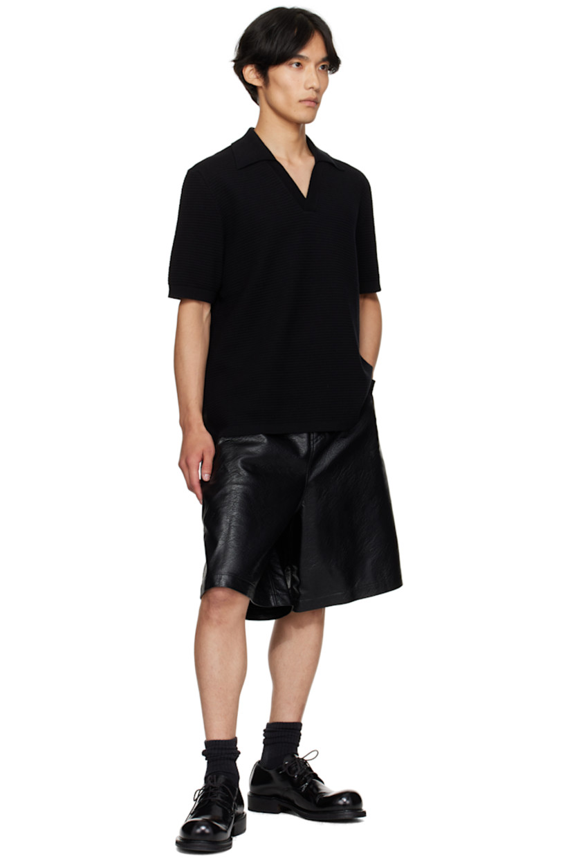 Grained faux-leather shorts.

· Belt loops
· Four-pocket styling
· Zip fly 

Supplier color: Black