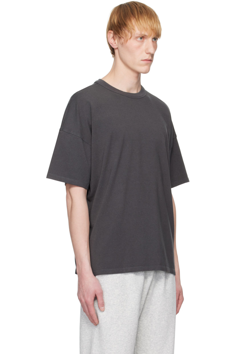 Oversized stretch cotton- and rayon-blend jersey T-shirt.

· Rib-knit crewneck
· Dropped shoulders

Supplier color: Ash