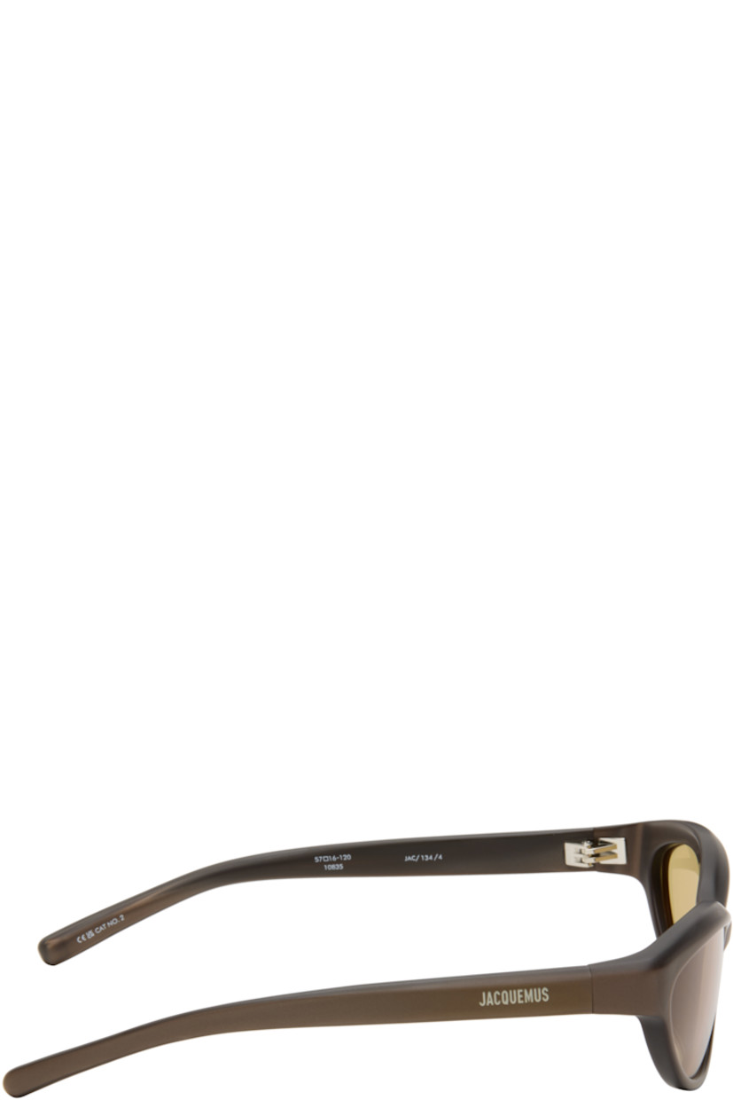 Cat-eye matte acetate-frame sunglasses.

· Yellow lenses, category 3
· Integrated nose pads
· Inset logo at temples
· Size: 57.16 120

Supplier color: Met Brown/Silver/Amber