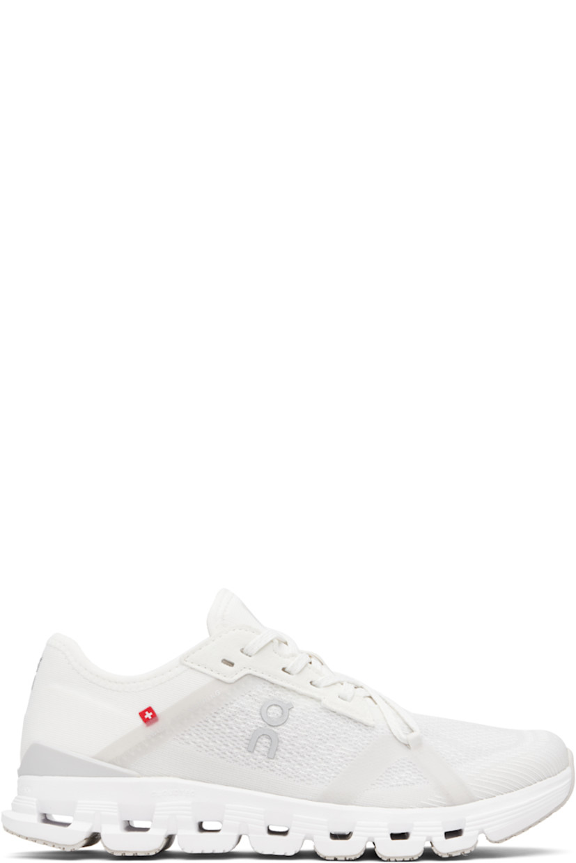 Low-top lightweight recycled mesh sneakers.

· Bonded trim throughout
· Lace-up closure
· Logo printed at tongue
· Padded collar
· Reflective logo bonded at sides and heel tab
· Cushioned CloudTec® foam rubber midsole
· Treaded Speedboard® rubber sole

Supplier color: White/Wolf