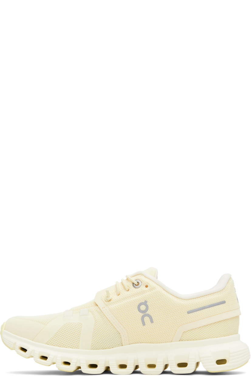 Low-top recycled mesh sneakers.

· Reflective logos and bonded trim throughout
· Lace-up closure
· Padded tongue and collar
· Mesh lining
· Cushioned Zero-Gravity CloudTec® foam rubber midsole
· Treaded Speedboard® rubber sole

Supplier color: Castor/Ivory