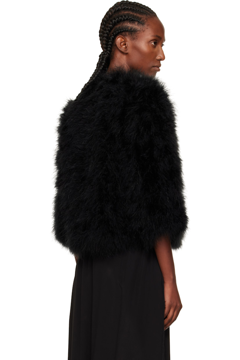 Lightweight turkey feather jacket.

· Round neck
· Hook-eye closure
· Welt pockets
· Cropped hem
· Three-quarter sleeves
· Full silk satin lining

Supplier color: Noir

Body: 100% turkey feather.