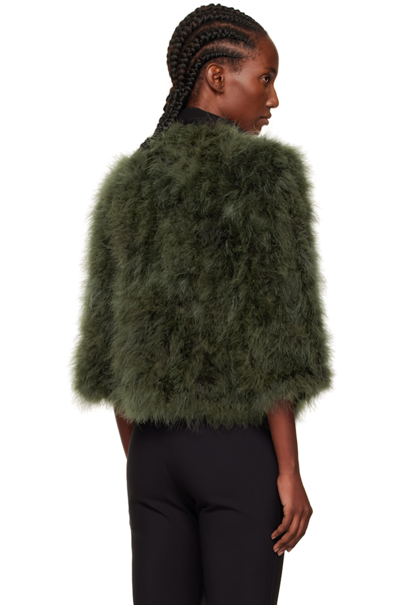 Lightweight turkey feather jacket.

· Round neck
· Hook-eye closure
· Welt pockets
· Cropped hem
· Three-quarter sleeves
· Full silk satin lining

Supplier color: Amazone

Body: 100% turkey feather.