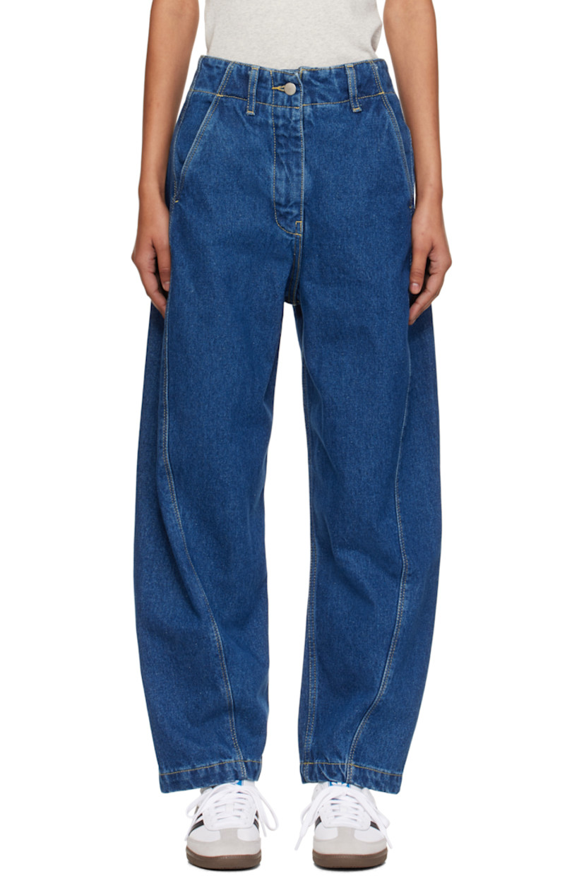 Non-stretch raw R-TWO™ denim jeans. 

· Fading throughout
· Belt loops
· Four-pocket styling
· Zip fly
· Cropped leg
· Curved outseams
· Locker loop and logo patch at back waistband
· Contrast stitching in yellow

Supplier color: Indigo