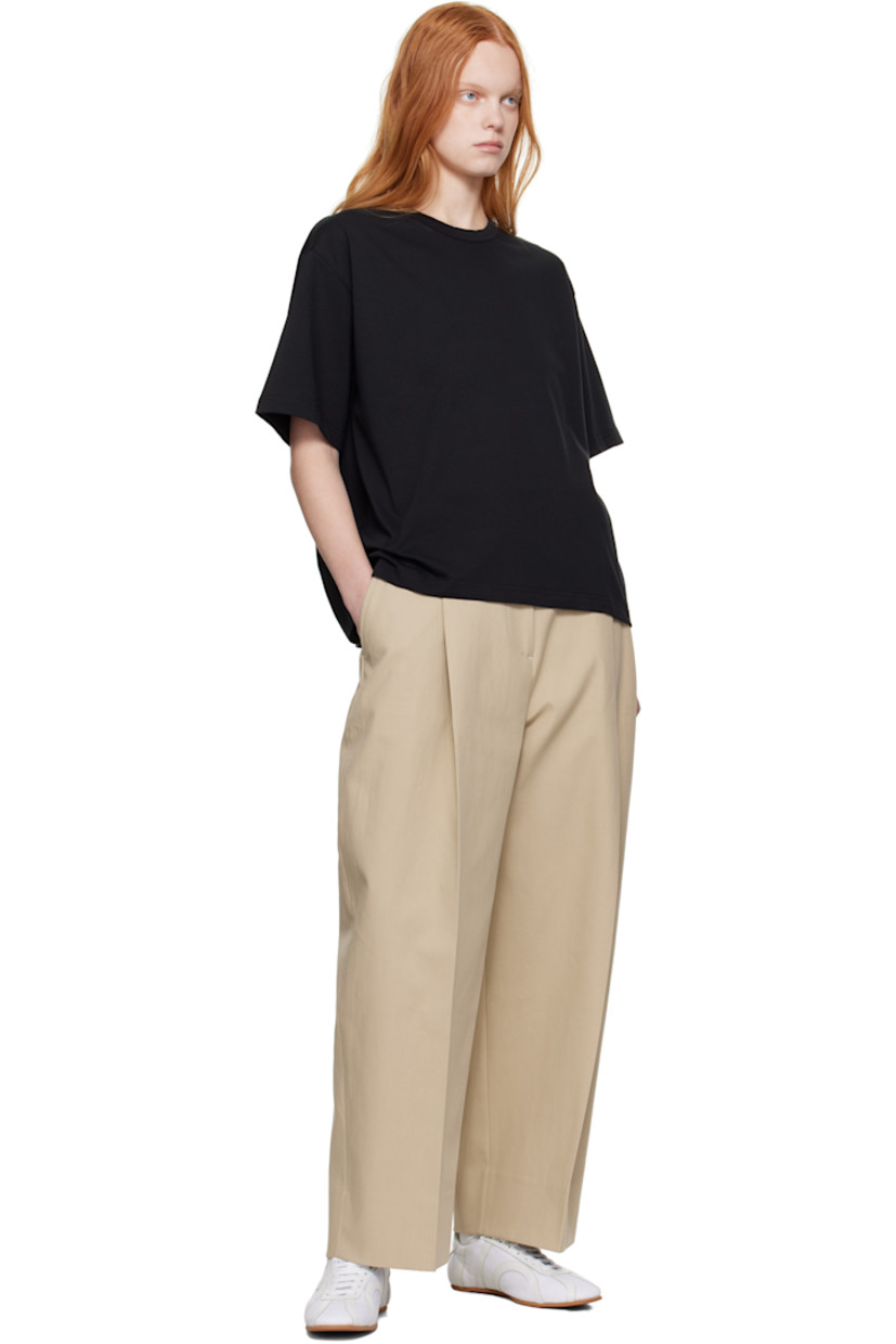 Cotton jersey T-shirt.

· Rib-knit crewneck
· Dropped shoulders
· Logo printed at back collar

Supplier color: Black