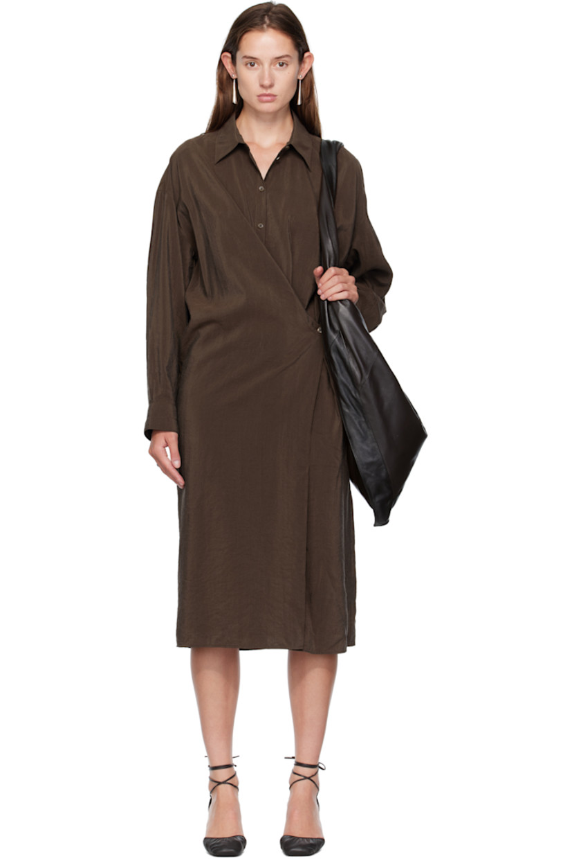 Silk-blend poplin midi dress.

· Spread collar
· Button closure
�· Button fastening at side seam for cinch styling
· Adjustable buttoned barrel cuffs

Supplier color: Brunette