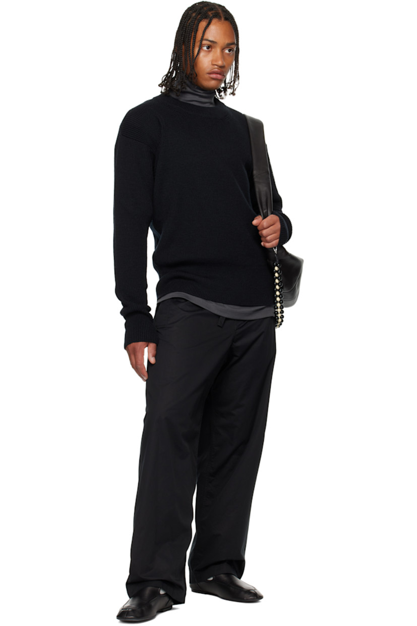 Cotton poplin trousers.

· Drawstring at elasticized waistband
· Three-pocket styling
· Button fly 

Supplier color: Black