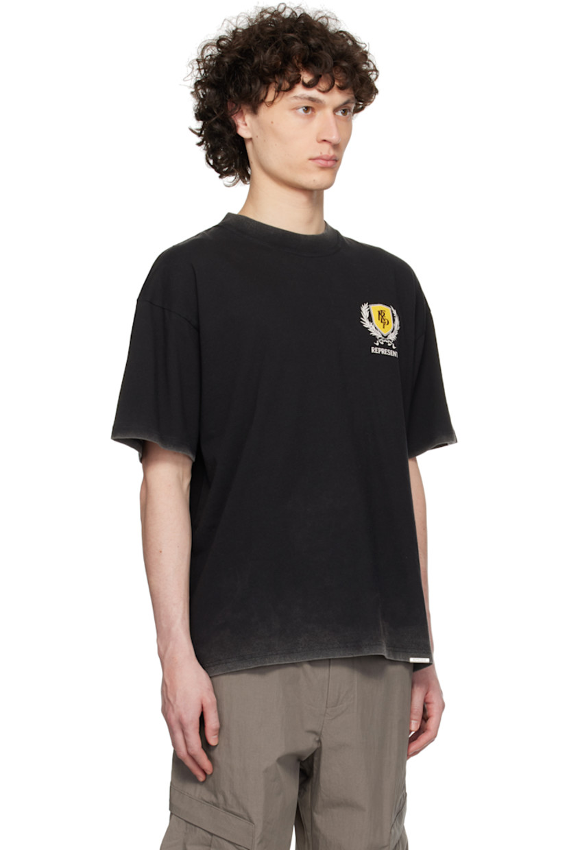 Oversized 220 gsm cotton jersey T-shirt. Fading throughout. 

· Rib-knit crewneck
· Logo graphic printed at chest
· Logo plaque at hem
· Dropped shoulders
· Logo, graphic, and text printed at back

Supplier color: Vintage black