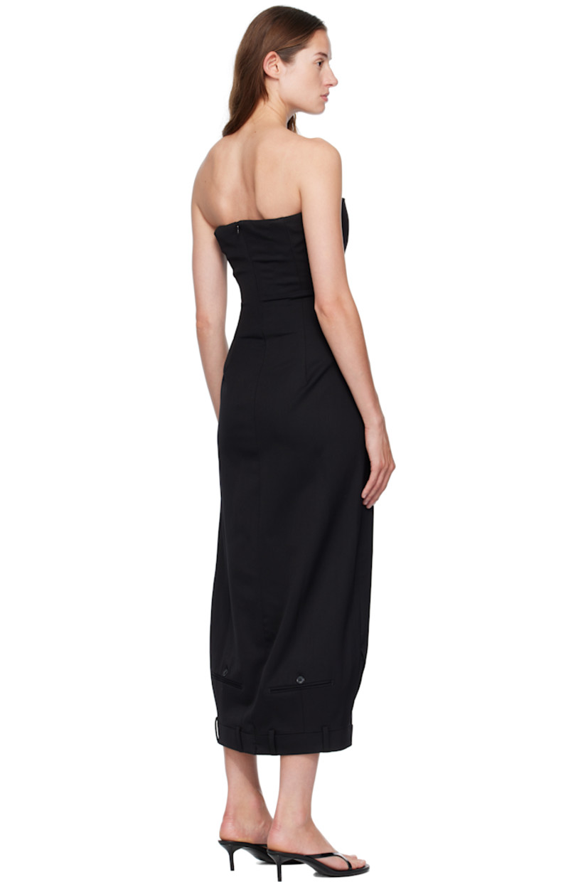 Stretch virgin wool delaine maxi dress.

· Boning throughout
· Straight neck
· Zip vent at front hem
· Belt loops at hem
· Zip closure at side seam
· Welt pockets at back
· Full satin lining

Supplier color: Black