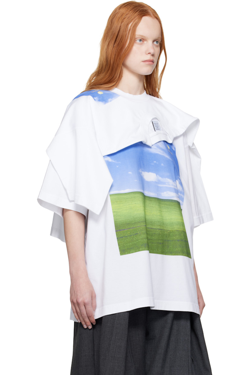 Cotton jersey T-shirt. 

· Layered construction 
· Rib-knit crewneck
· Logo and graphic printed at front
· Dropped shoulders  
· Logo embroidered at back collar 

Supplier color: White