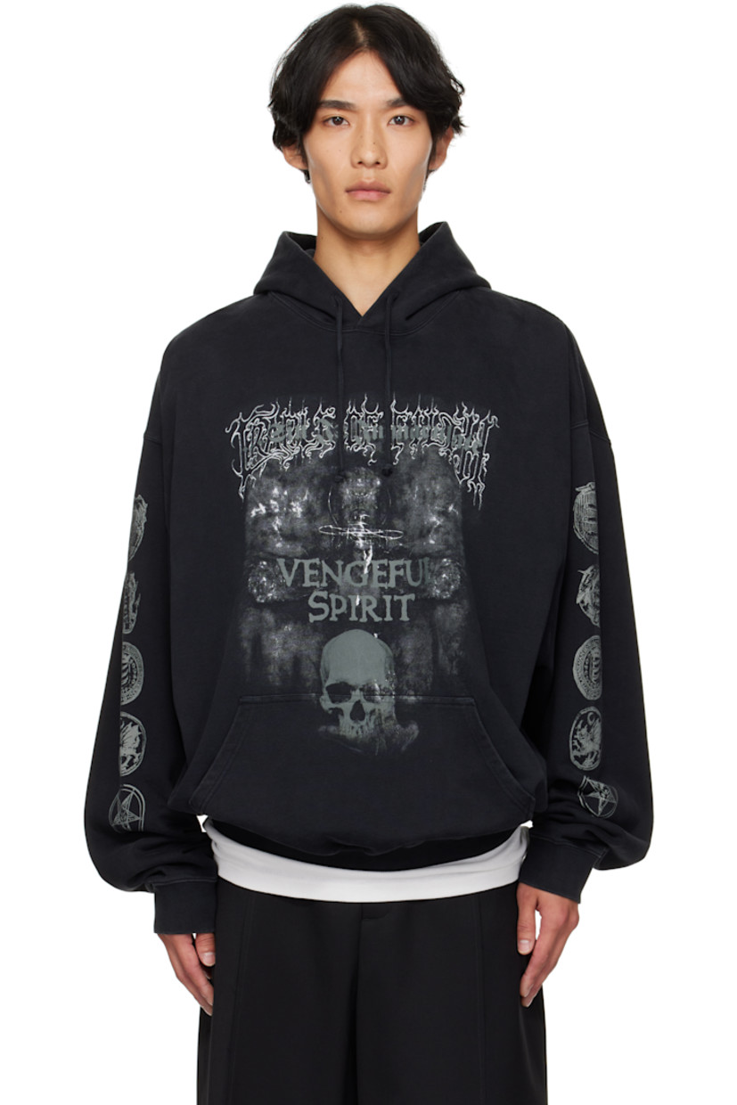French terry hoodie.

· Embroidered logo and drawstring at hood
· Text and graphic printed at front
· Kangaroo pocket
· Rib-knit hem and cuffs
· Dropped shoulders
· Graphics printed at sleeves

Part of the Cradle of Filth capsule.

Supplier color: Magnet