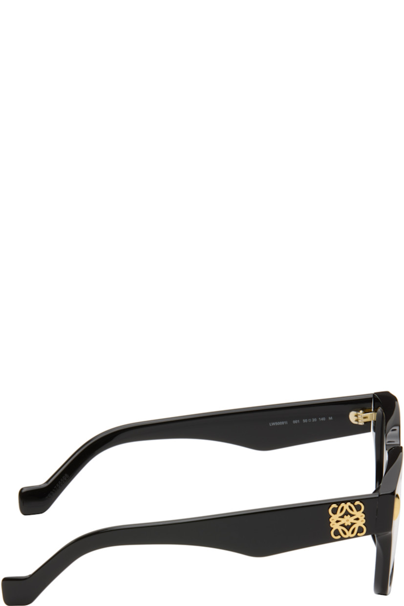 Square acetate-frame optical glasses.

· Integrated nose pads
· Hardware at face
· Logo hardware at temples
· Gold-tone hardware
· Includes pouch
· Size: 50.20 140

Supplier color: Shiny black