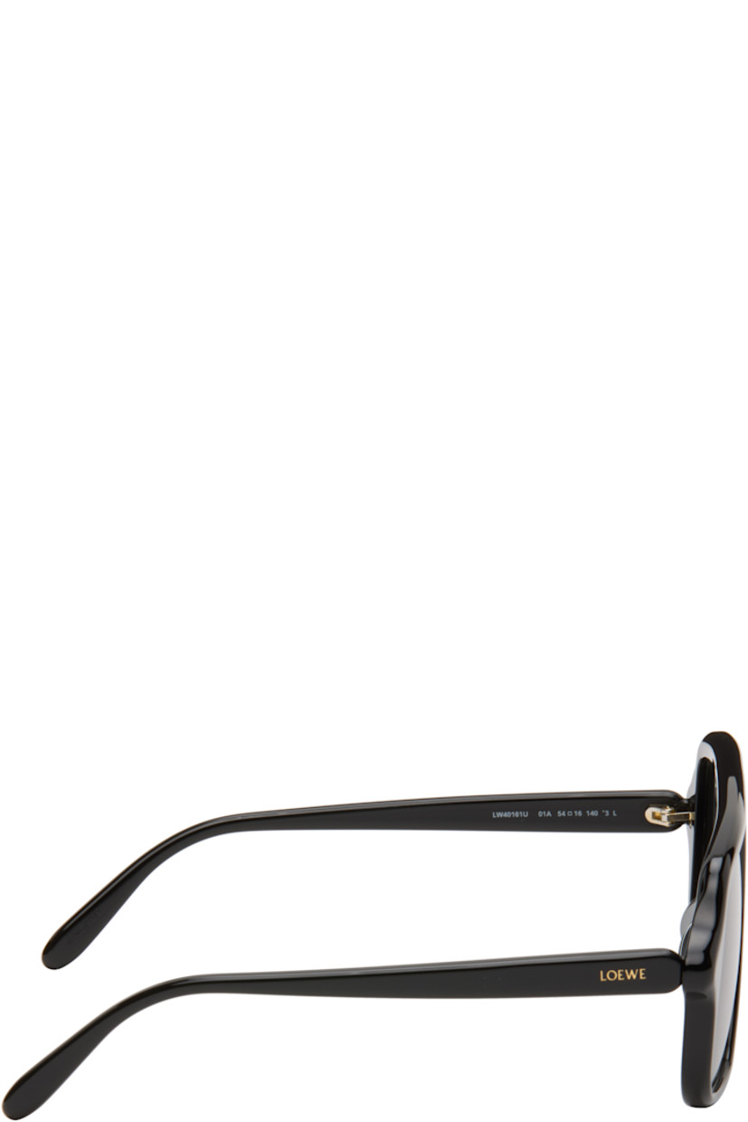 Aviator-style acetate-frame sunglasses.

· Gray lenses 
· 100% UVA/UVB protection, category 3
· Top bar 
· Integrated nose pads
· Inset logo at temples 
· Includes pouch 
· Size: 54.16 140

Supplier color: Black