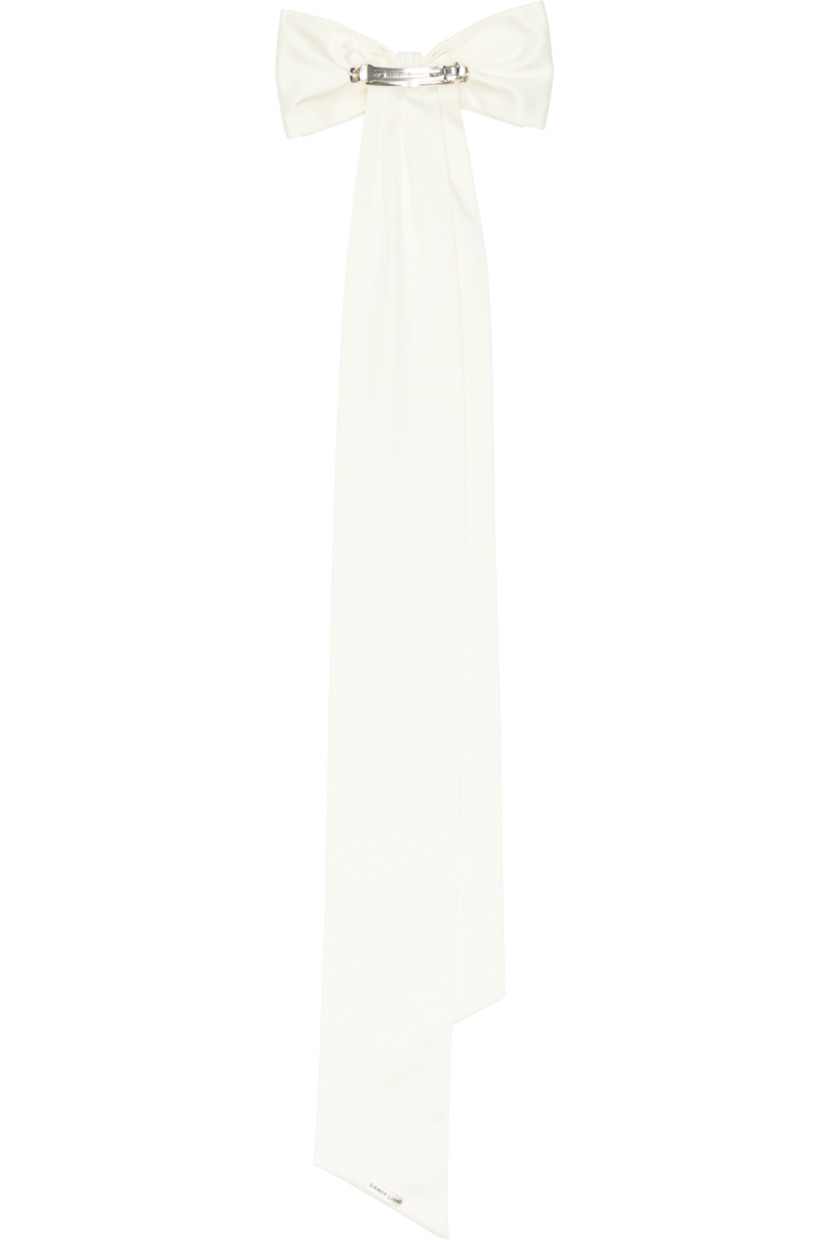 Satin barrette in off-white.

· Bow accent at face
· Barrette fastening
· H31" x W7.5"

Part of the exclusive SSENSE Bridal capsule.

Supplier color: White