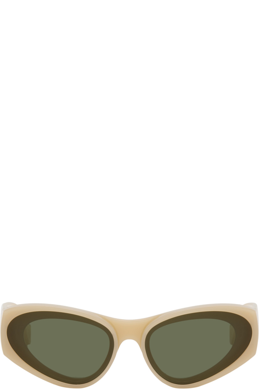 Cat-eye acetate-frame sunglasses.

· Mirrored green lenses
· 100% UVA/UVB protection, category 3 
· Integrated nose pads
· Inset logo at temples
· Inset logo hardware at temple tips
· Gold-tone hardware
· Includes pouch
· Size: 62.16 140

Supplier color: Milky ivory