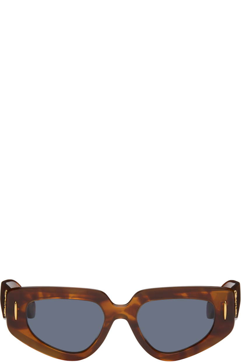 Cat-eye tortoiseshell acetate-frame sunglasses.

· Gray lenses
· 100% UVA/UVB protection, category 3
· Integrated nose pads
· Hardware at face
· Logo hardware at temples
· Exposed core wires
· Gold-tone hardware
· Includes pouch
· Size: 51.19 145

Supplier color: Flamed Havana
