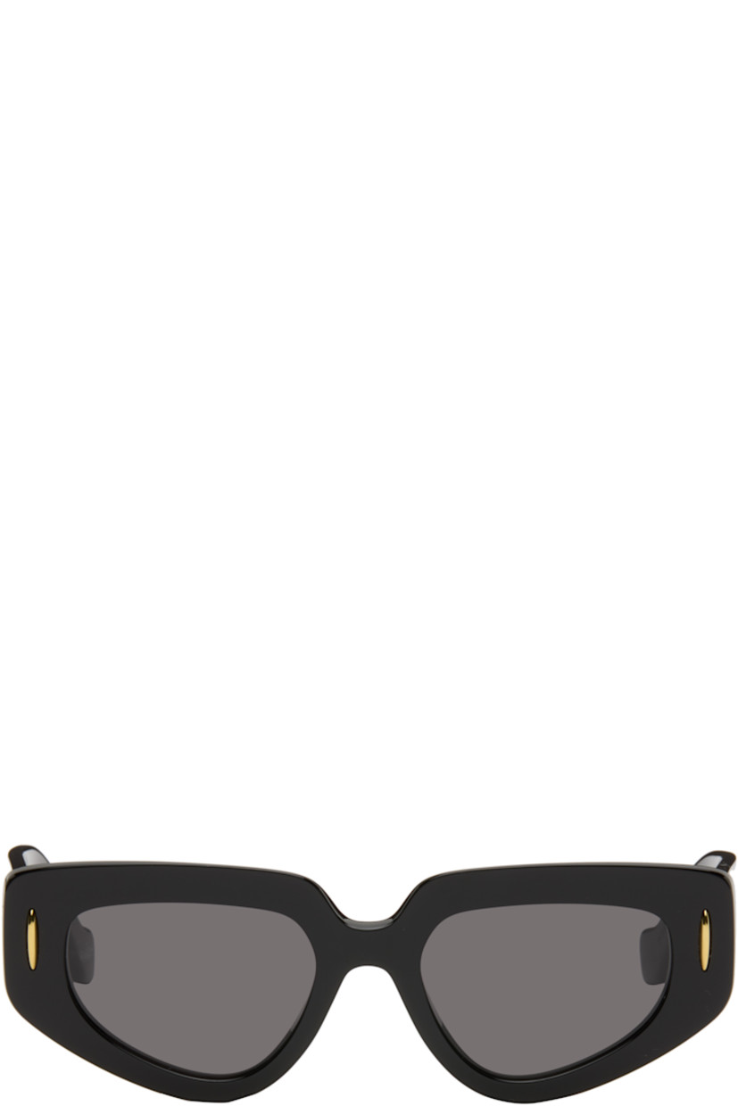 Cat-eye acetate-frame sunglasses. 

· Gray lenses
· 100% UVA/UVB protection, category 3
· Integrated nose pads
· Studs at face
· Logo hardware at temples
· Gold-tone hardware
· Includes pouch
· Size: 51.19 145

Supplier color: Black
