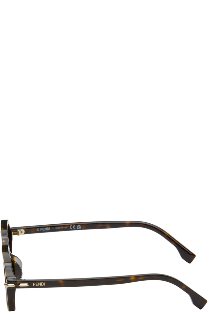 Rectangular tortoiseshell acetate-frame sunglasses.

· Mirrored silver-tone lenses
· 100% UVA/UVB protection, category 3
· Integrated nose pads
· Studs at hinges
· Etched logo at temples
· Includes pouch
· Size: 54.16 140 

Supplier color: Dark Havana/Smoke