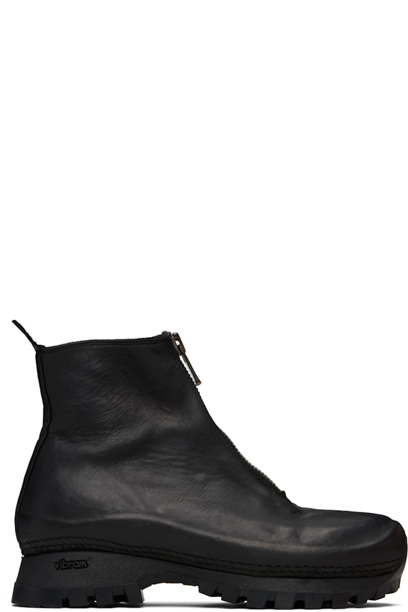 Ankle-high full-grain horse leather boots.

�· Object-dyed
· Zip closure at vamp
· Pull-tab at heel collar
· Treaded Vibram® rubber sole
· Logo-engraved antiqued silver-tone hardware
· Heel: H1.5"

Supplier color: Blkt