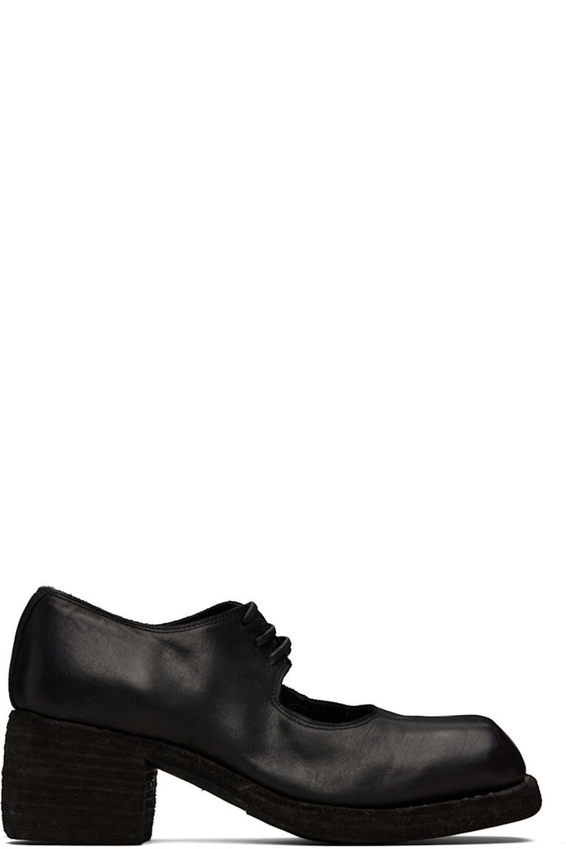 Buffed horse leather derbys.

· Square toe
· Cutout at vamp
· Lace-up closure
· Buffed leather lining
· Topstitching at welt
· Stacked leather block heel
· Leather sole
· Heel: H2.5"

Supplier color: Blkt