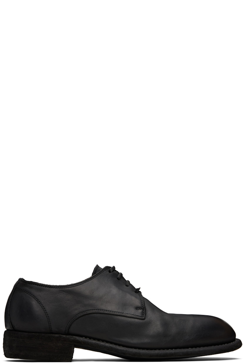 Buffed horse leather derbys.

· Lace-up closure
· Topstitching at welt
· Stacked leather heel
· Leather sole
· Heel: H1.5"

Supplier color: Blkt