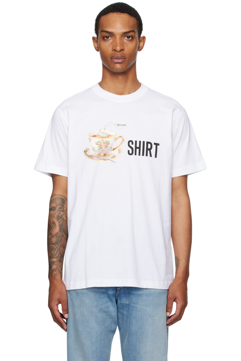Organic cotton jersey T-shirt.

· Rib-knit crewneck
· Graphic and text printed at front
· Logo printed at back

Supplier color: Multi White