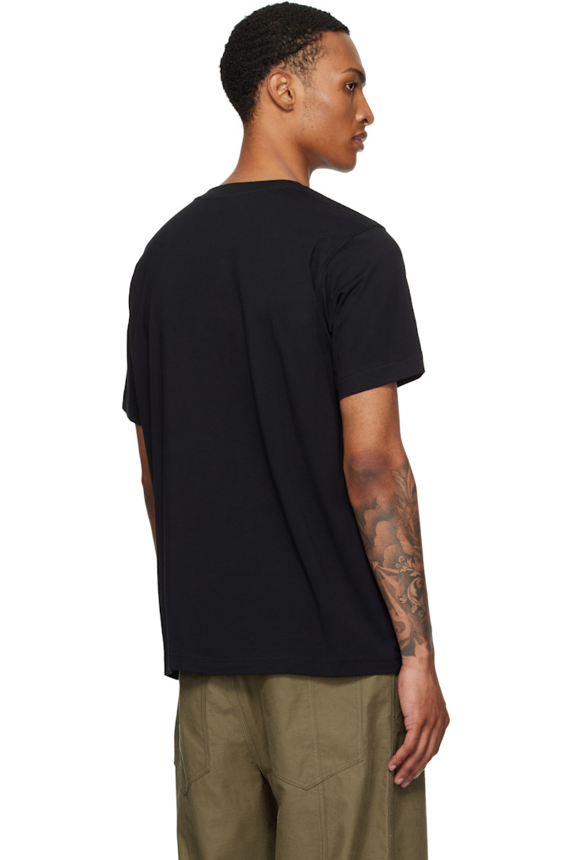 Organic cotton jersey T-shirt.

· Rib-knit crewneck
· Logo graphic printed at front

Supplier color: Multi Black