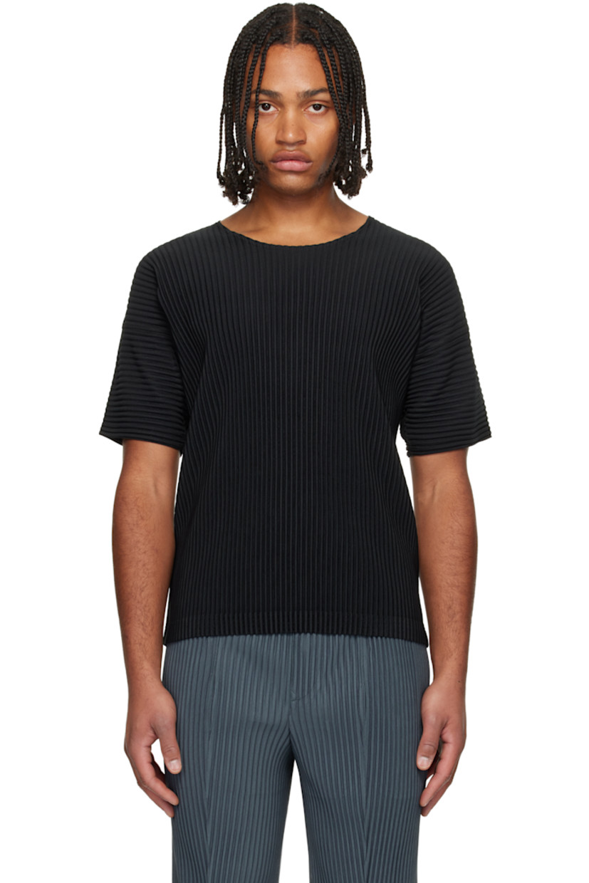 Garment-plated polyester tricot T-shirt. Round neck.

Supplier color: Black