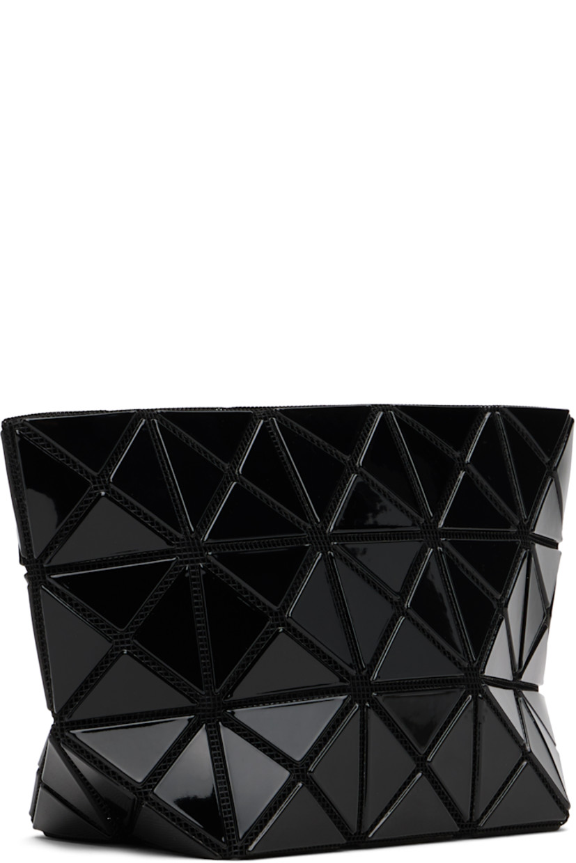 Mesh pouch.

· Signature triangular vinyl appliqués throughout
· Zip closure
· Logo-woven canvas lining 
· H4.5" x W8" x D3"

Supplier color: Black