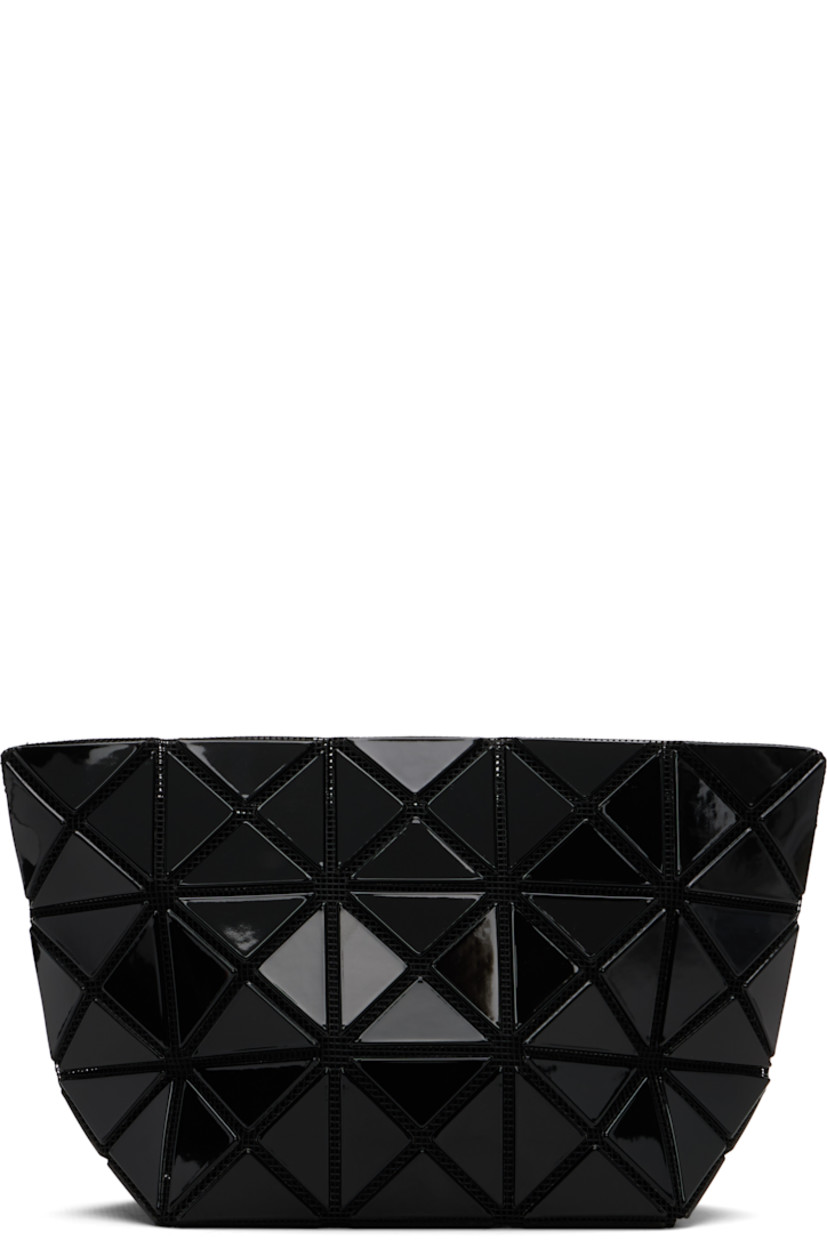 Mesh pouch.

· Signature triangular vinyl appliqués throughout
· Zip closure
· Logo-woven canvas lining 
· H4.5" x W8" x D3"

Supplier color: Black