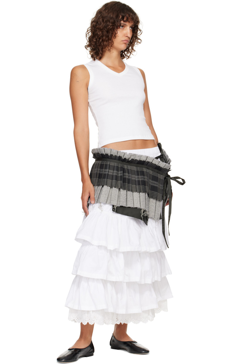 Cotton tweed and voile belt. 

· Check pattern, pleats, and frayed edges throughout 
· Two zip pockets at front 
· Self-tie fastening 
· W10.5"

Supplier color: Khaki