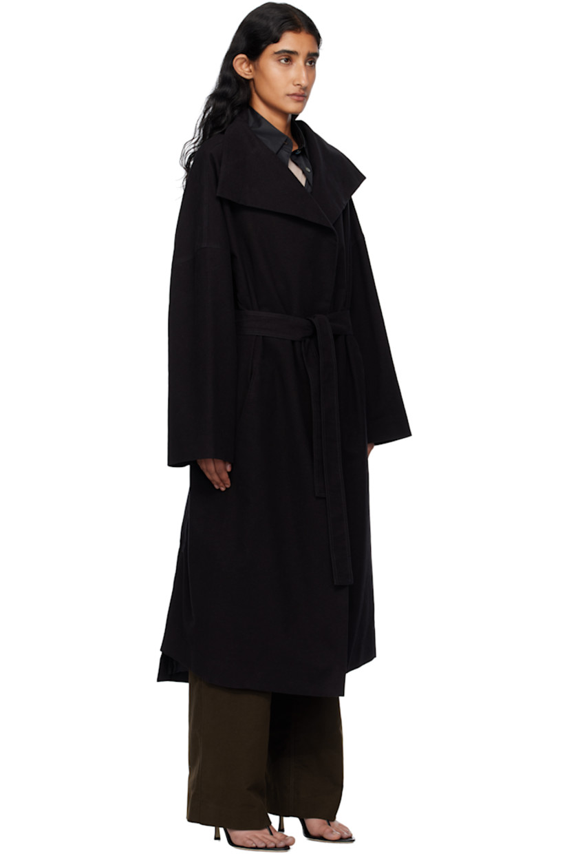 Stretch cotton moleskin coat. 

· Notched lapel 
· Open front 
· Belt loops 
· Detachable self-tie belt 
· Welt pocket at waist 
· Vented side seams
· Dropped shoulders
· Full satin lining 

Supplier color: Black