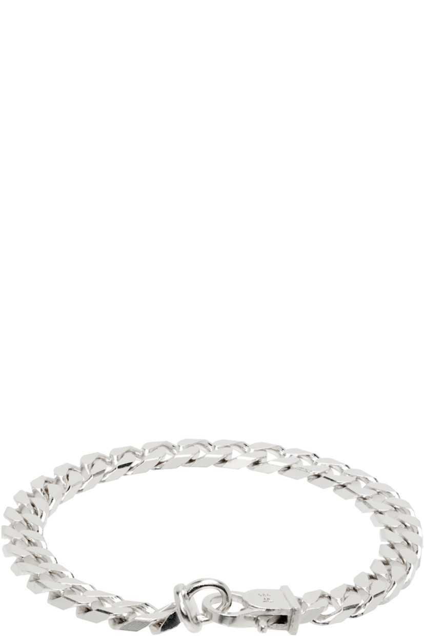Curb chain bracelet in rhodium-plated recycled sterling silver. Lobster-clasp fastening. 

Supplier color: 925 silver
