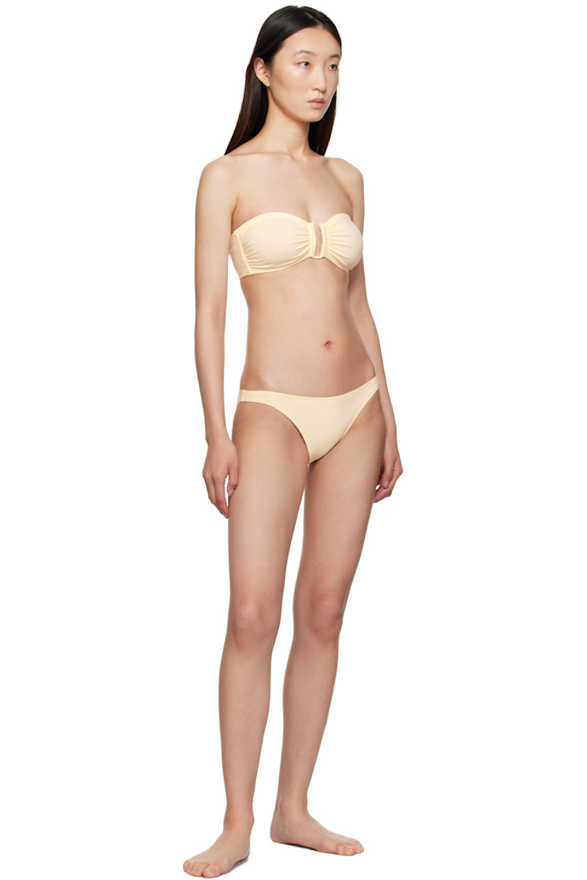 Stretch nylon jersey bikini bottom.

· High-cut 
· Elasticized waistband
· Partial jersey lining

Supplier color: Sable fin