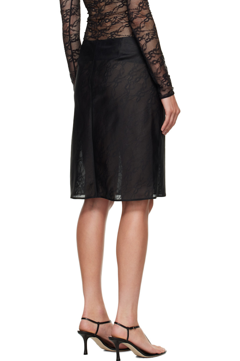 Sheer organza midi skirt.

· Single-pocket styling
· Detachable strap at two-way zip closure
· Darts at back waist
· Full sheer stretch lace lining
· Logo-engraved silver-tone hardware

Supplier color: Black