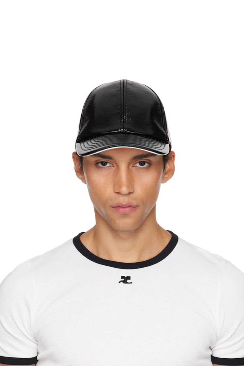 Crinkled stretch vinyl cap.

· Curved brim 
· Embroidered logo patch at side
· Snapback fastening at back
· Plain-woven cotton browband and lining 

Part of the Reedition collection.

Supplier color: Black