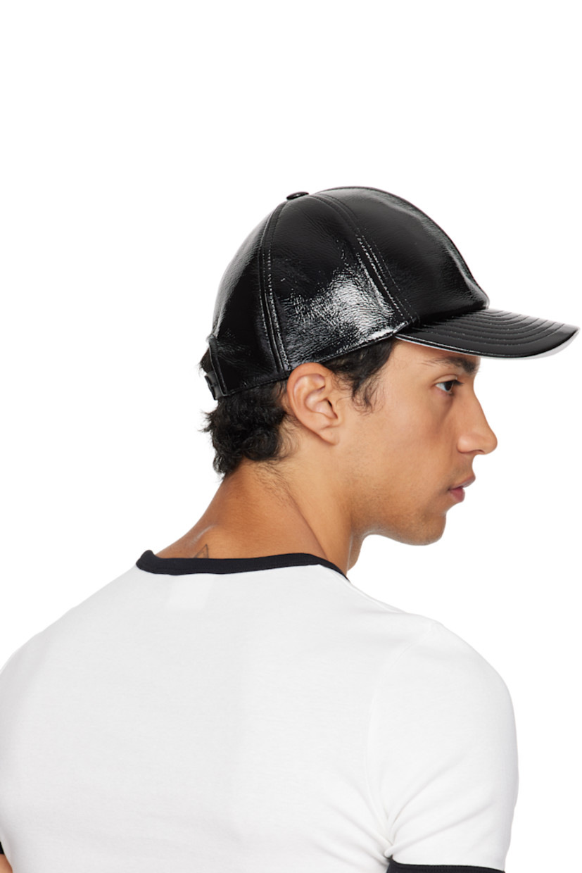 Crinkled stretch vinyl cap.

· Curved brim 
· Embroidered logo patch at side
· Snapback fastening at back
· Plain-woven cotton browband and lining 

Part of the Reedition collection.

Supplier color: Black