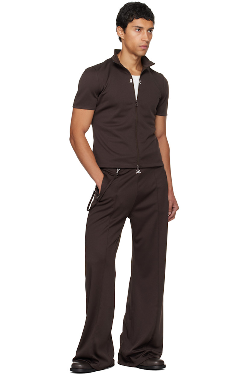 Interlock jersey top.

· Mock neck
· Two-way zip closure
· Embroidered logo patches at chest
· Logo flag at side seam

Supplier color: Chocolate