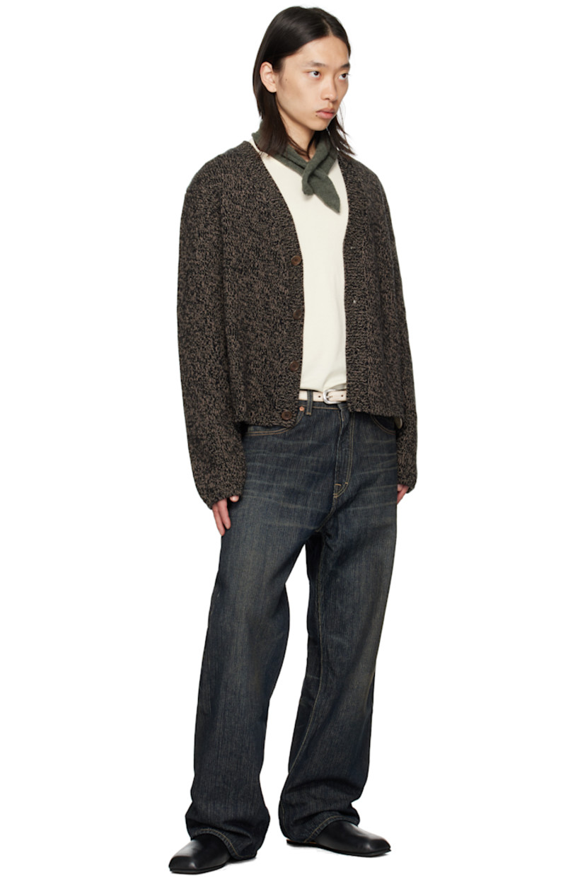 Brushed knit alpaca- and wool-blend scarf.

· RWS-certified wool
· Cutout at end
· Pull-through fastening
· L27.5" x W8.25"

Supplier color: Moss green fuzzy alpaca