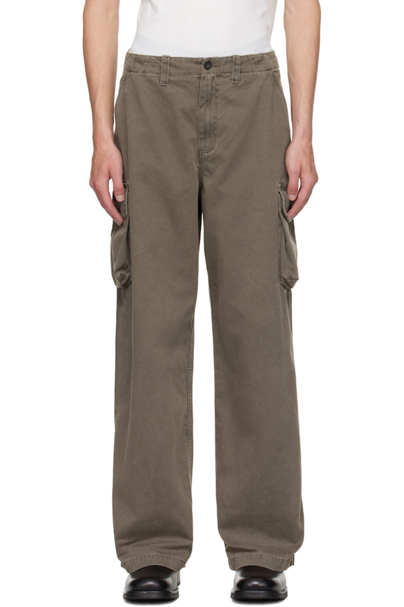 Cotton twill cargo pants.

· Loose-fit
· Belt loops
· Three-pocket styling
· Zip fly
· Bellows pocket at outseams

Supplier color: Ditch wash out twill